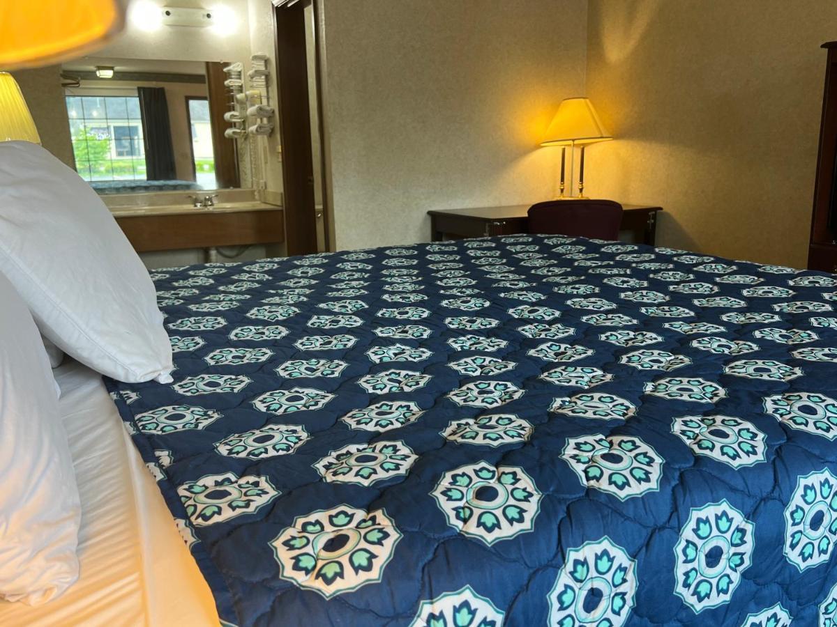 Americas Inn Bardstown Luaran gambar