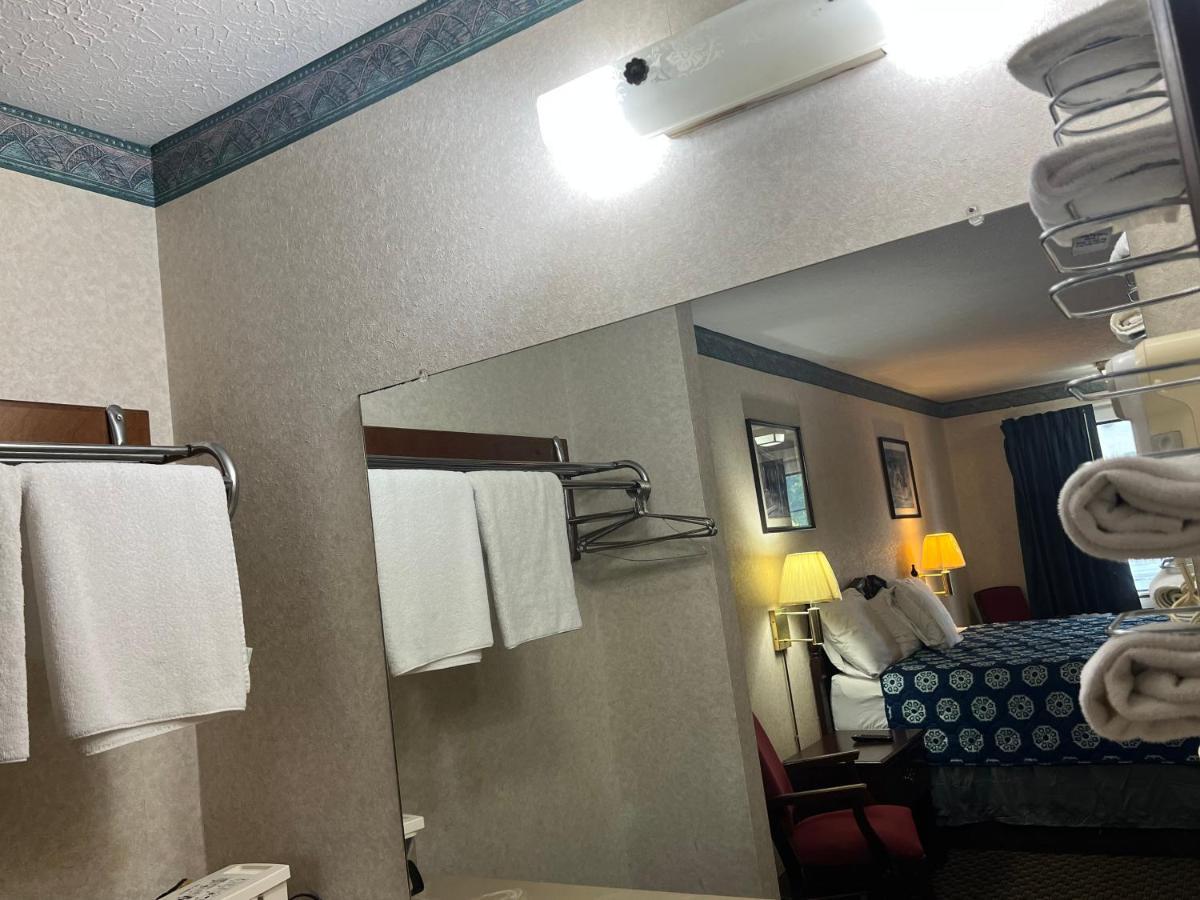 Americas Inn Bardstown Luaran gambar
