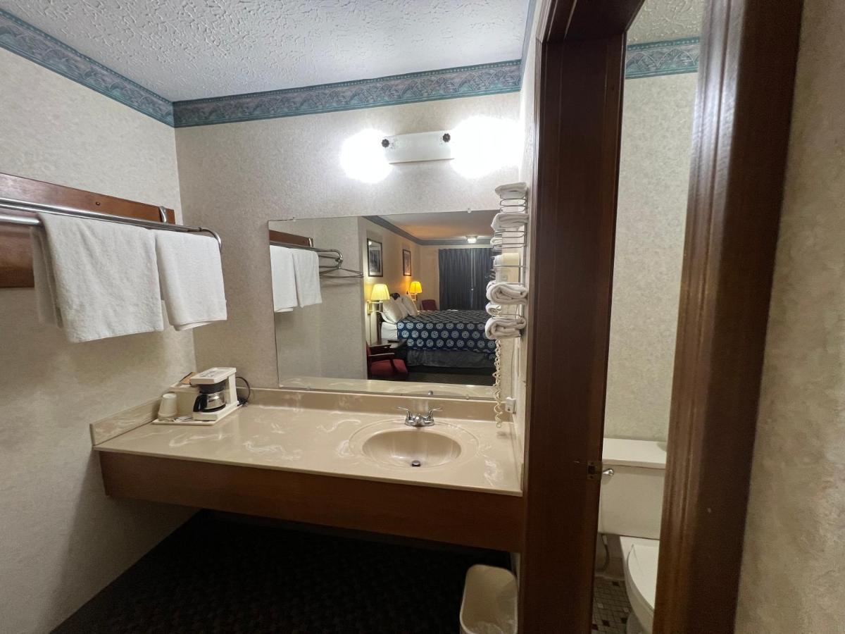 Americas Inn Bardstown Luaran gambar
