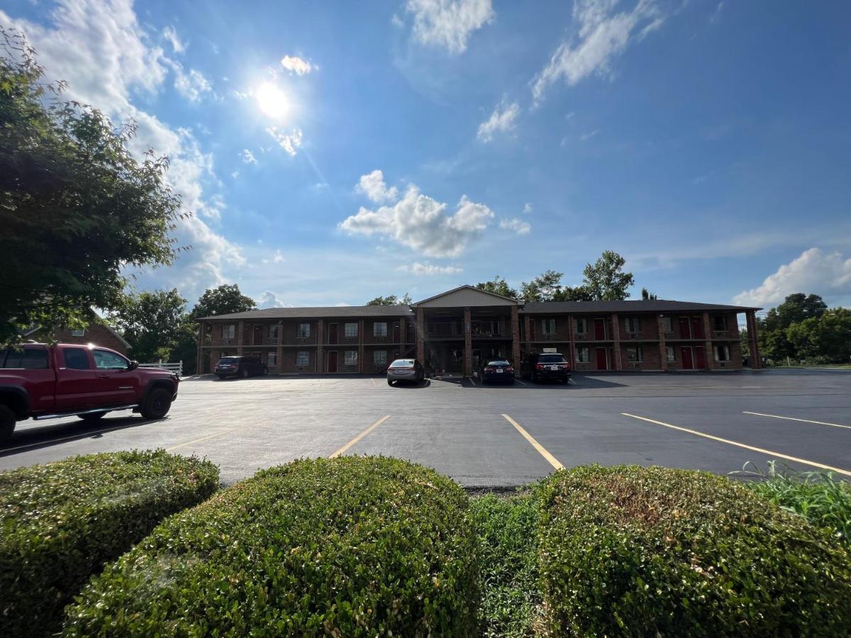 Americas Inn Bardstown Luaran gambar