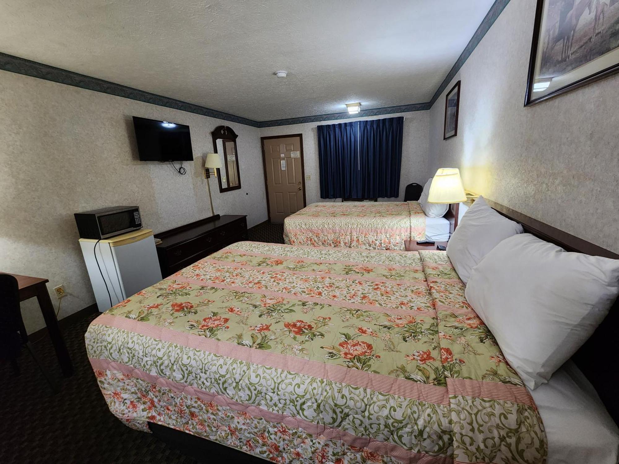 Americas Inn Bardstown Luaran gambar