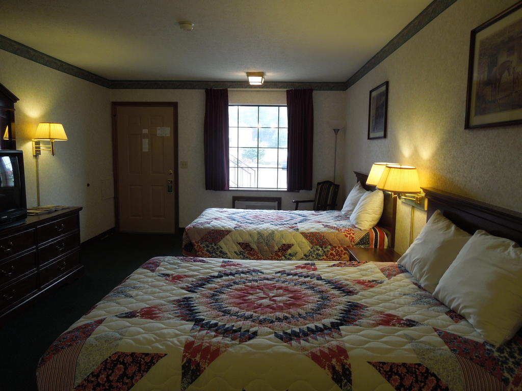 Americas Inn Bardstown Bilik gambar